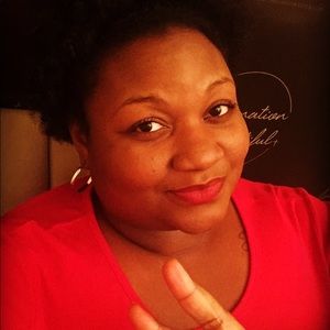 Meet your Posher, Brittney